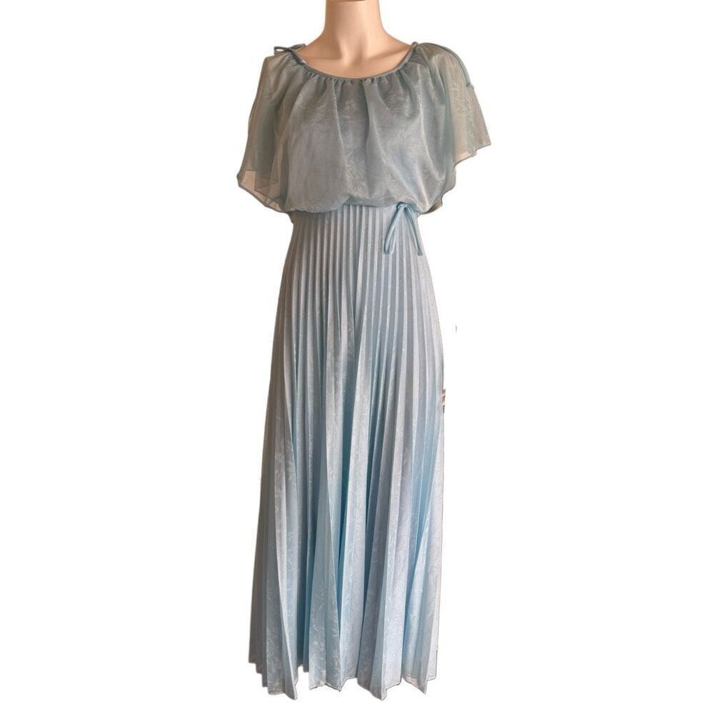 Women’s small romantic powder blue 70s dress flounce damask blouson pleated maxi